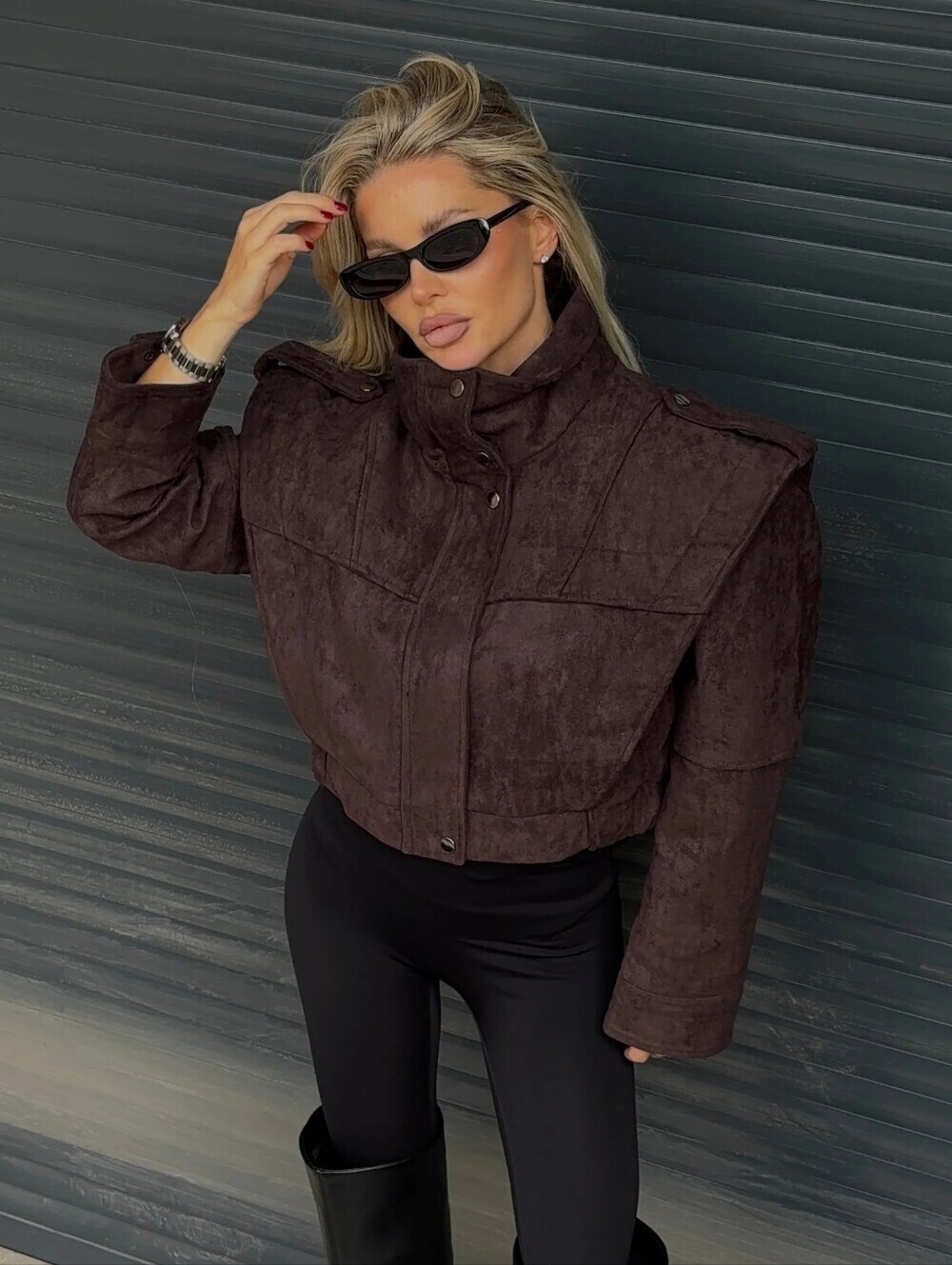 Brown Cropped High-Collar Jacket - Picture 5 of 6